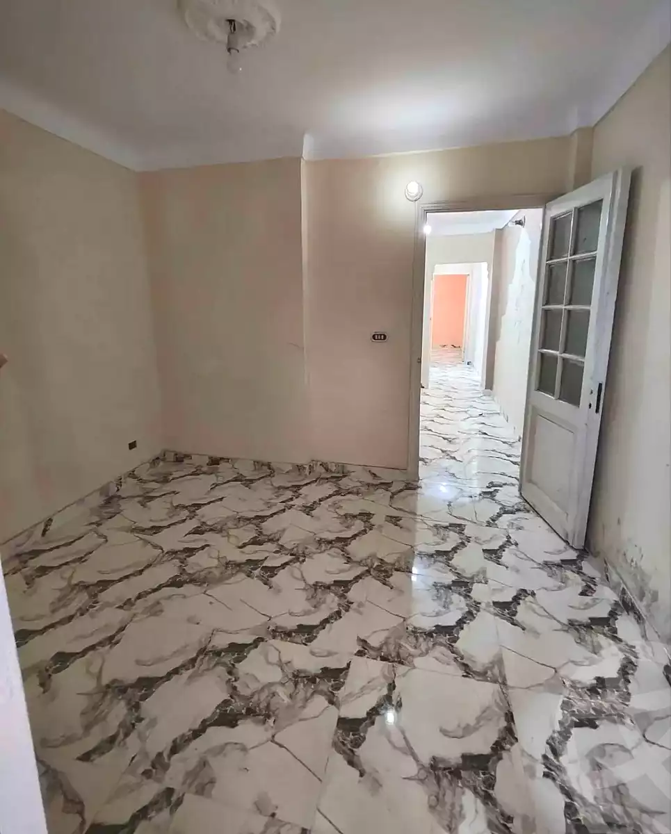https://aqarmap.com.eg/ar/listing/7120489-for-sale-alexandria-lsywf-el-falki