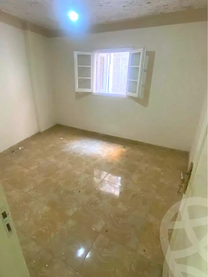 https://aqarmap.com.eg/ar/listing/7120612-for-sale-alexandria-ganaklis