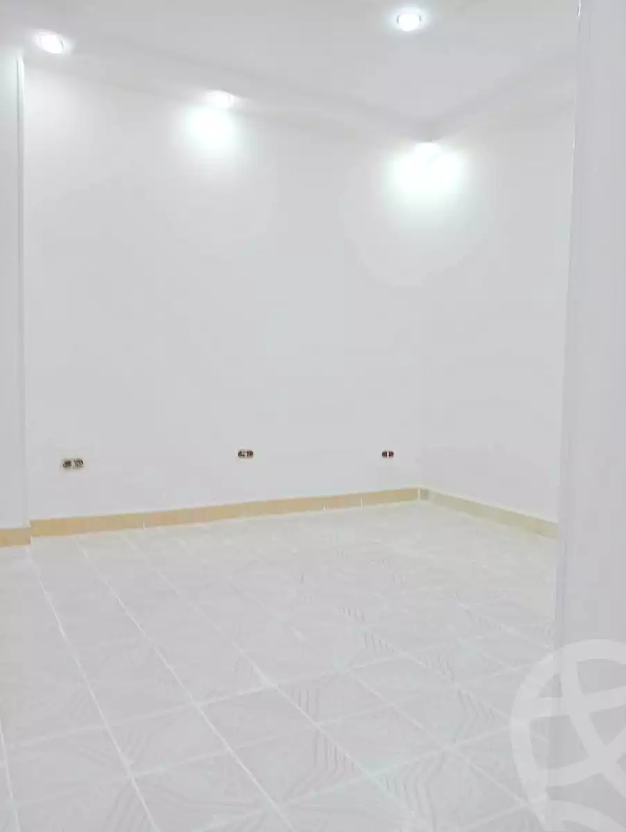 https://aqarmap.com.eg/ar/listing/7120765-for-sale-alexandria-al-agamy-shataa-el-nakheel