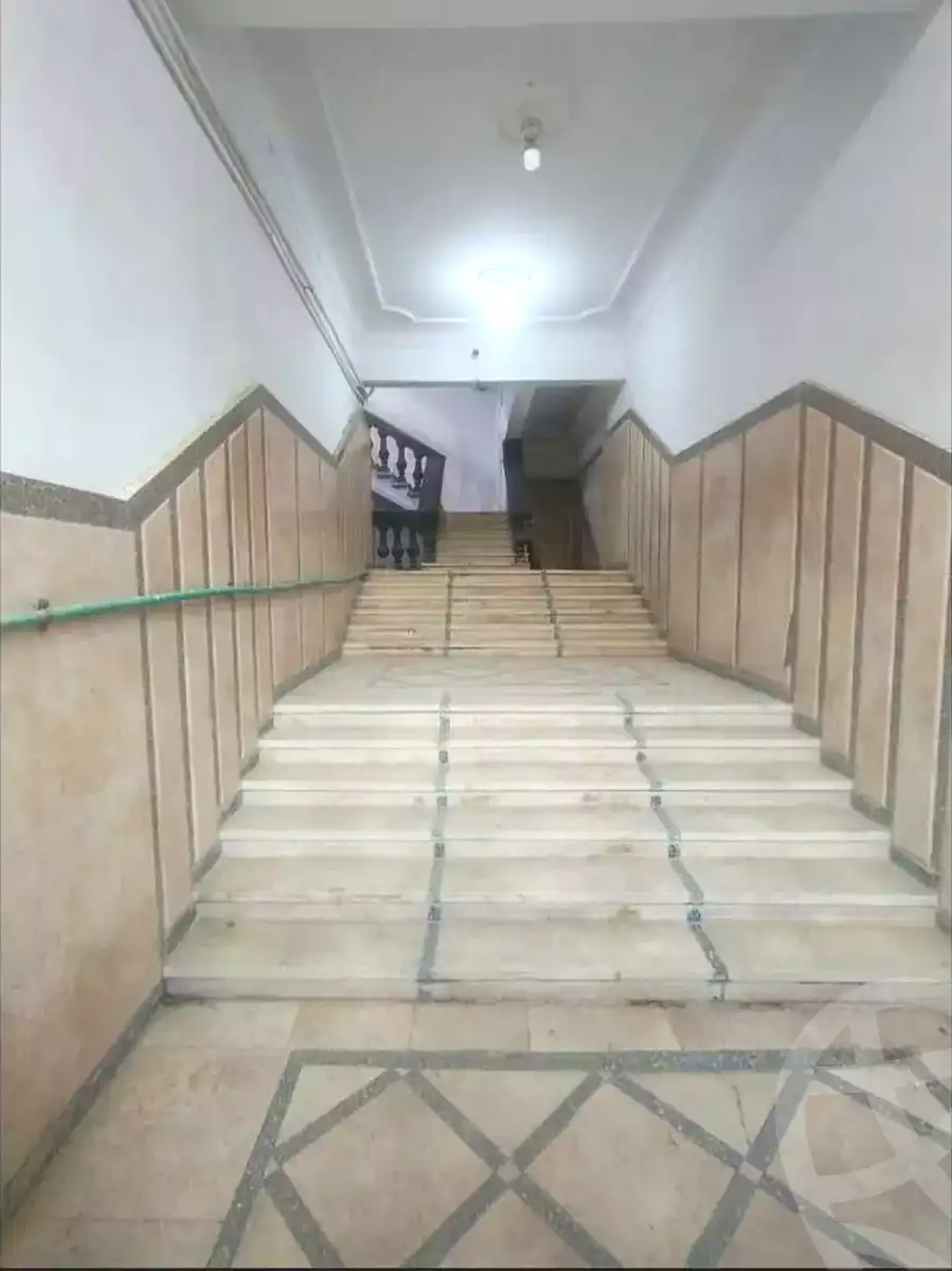 https://aqarmap.com.eg/ar/listing/7120960-for-sale-alexandria-al-agamy-el-hanouvel-kasr-al-quiri-st-1