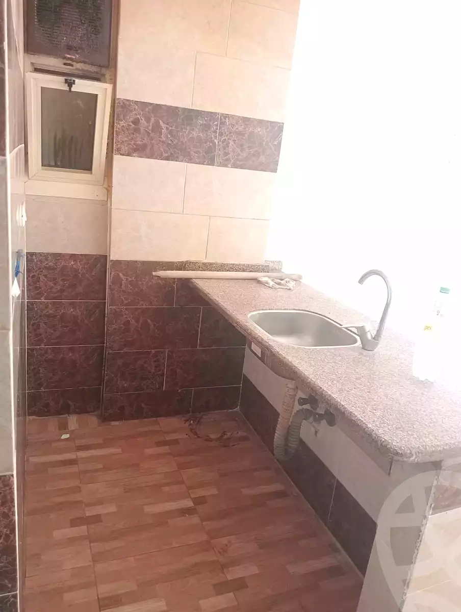https://aqarmap.com.eg/ar/listing/7121018-for-sale-alexandria-al-agamy-lbytsh-el-hanafeya-st