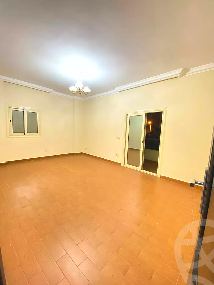 https://aqarmap.com.eg/ar/listing/7121041-for-rent-cairo-new-cairo-el-ahyaa-fourth-neighborhood-street-1