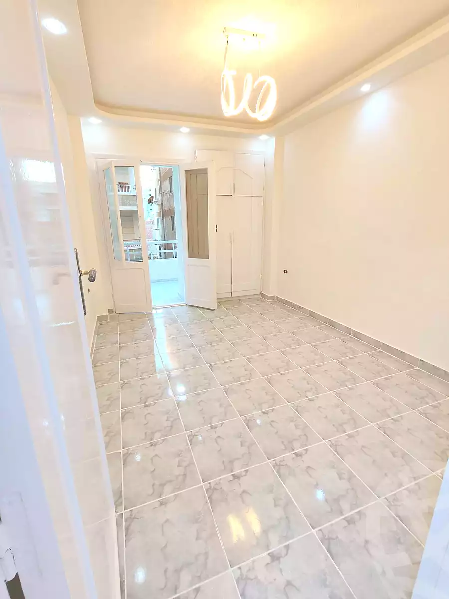 https://aqarmap.com.eg/ar/listing/7121239-for-sale-alexandria-al-agamy-shataa-el-nakheel
