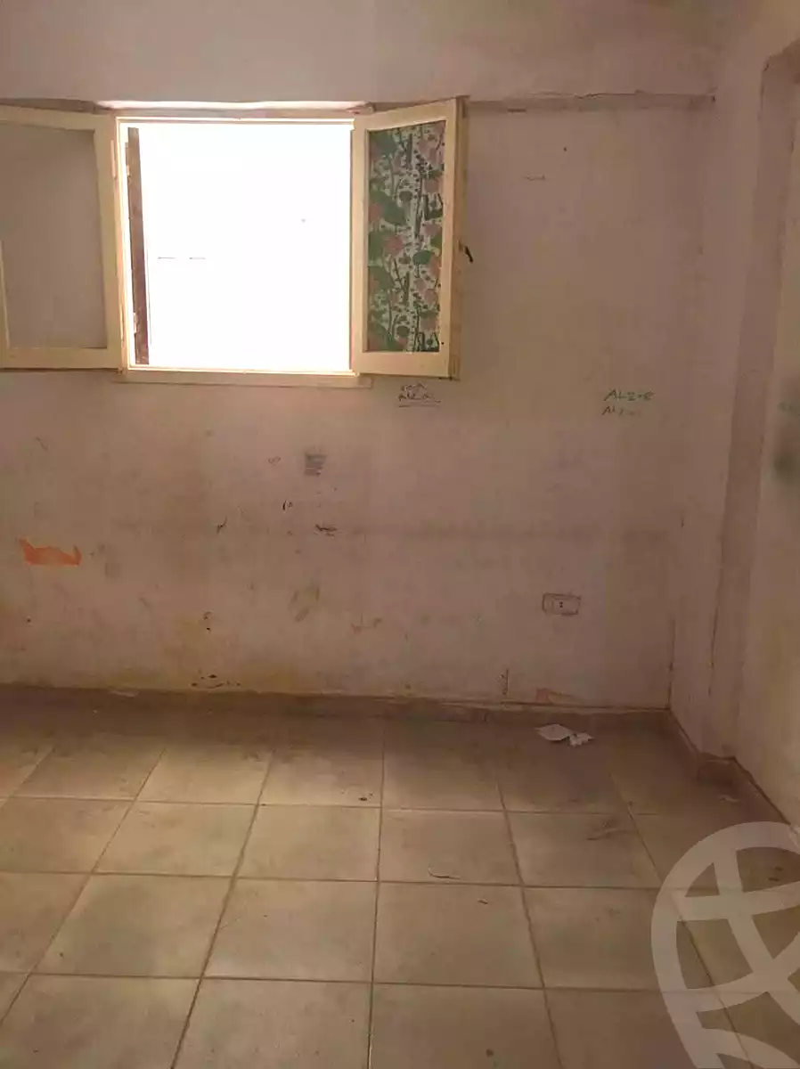 https://aqarmap.com.eg/en/listing/7121263-for-sale-alexandria-al-agamy-el-hanouvel