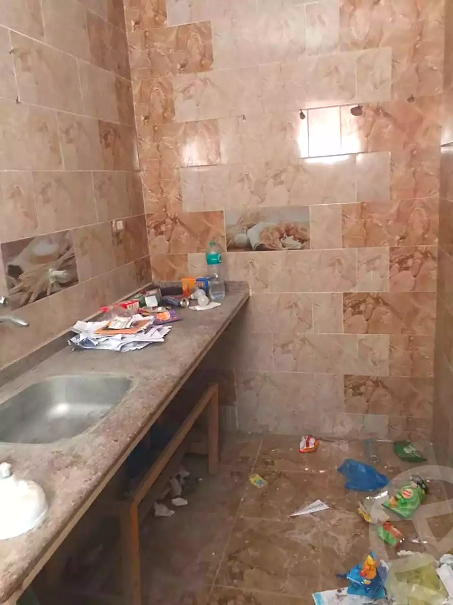 https://aqarmap.com.eg/en/listing/7121263-for-sale-alexandria-al-agamy-el-hanouvel