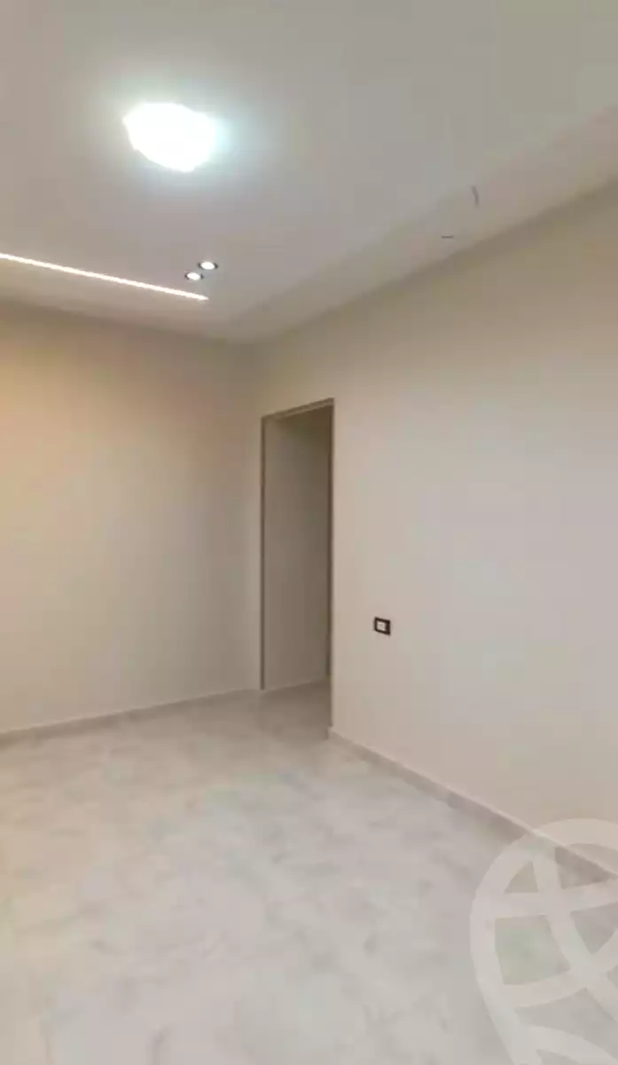 https://aqarmap.com.eg/ar/listing/7121271-for-sale-cairo-nozha-2-el-khamseen-st
