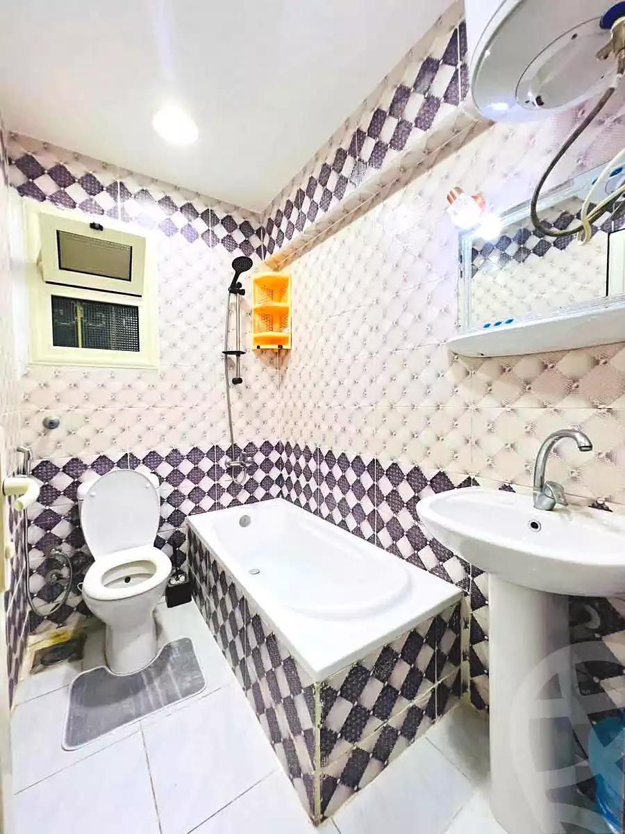 https://aqarmap.com.eg/ar/listing/7121386-for-sale-alexandria-al-agamy-shataa-el-nakheel