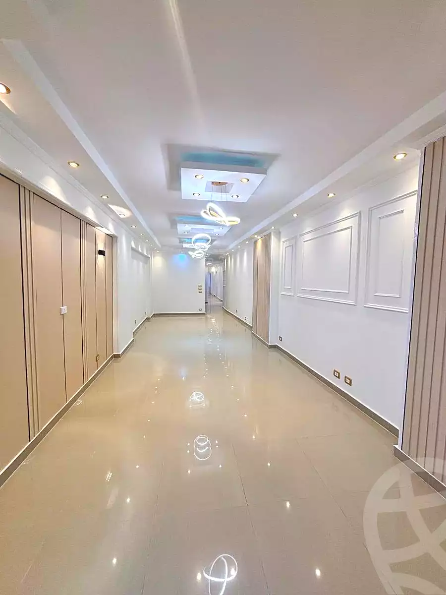 https://aqarmap.com.eg/ar/listing/7121847-for-sale-alexandria-miami-mahmoud-el-isawy-st