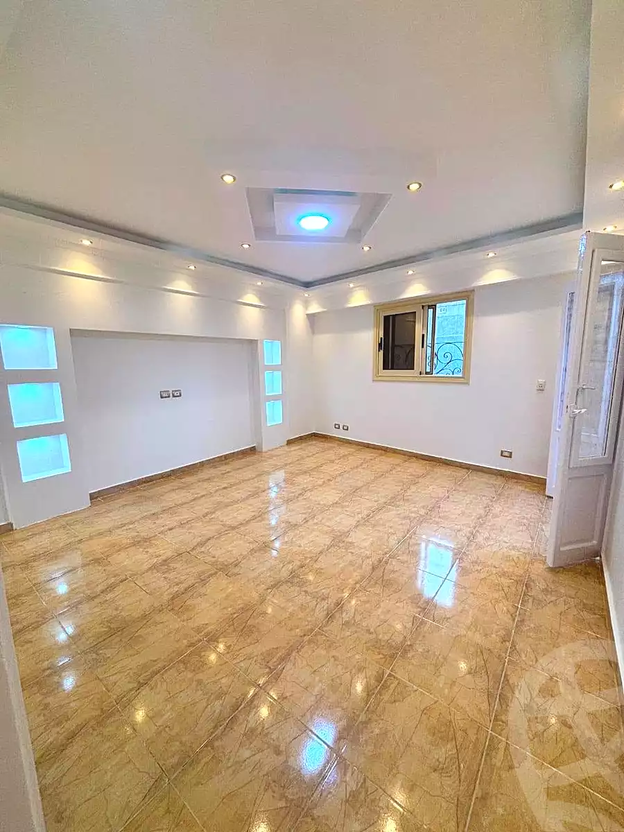 https://aqarmap.com.eg/ar/listing/7121847-for-sale-alexandria-miami-mahmoud-el-isawy-st