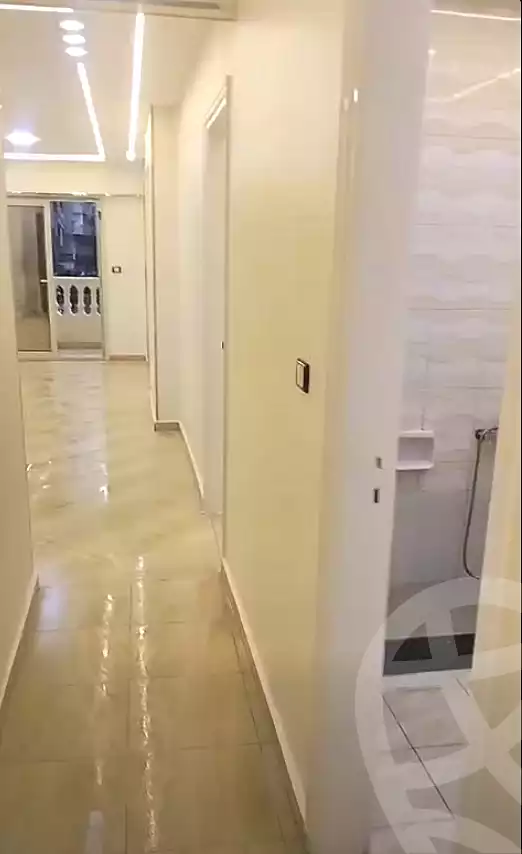 https://aqarmap.com.eg/ar/listing/7121855-for-sale-alexandria-sydy-bshr-sydy-bshr-bhry