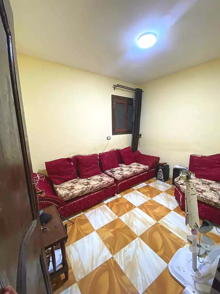 https://aqarmap.com.eg/ar/listing/7121873-for-sale-alexandria-al-agamy-el-hanouvel-radwan-st