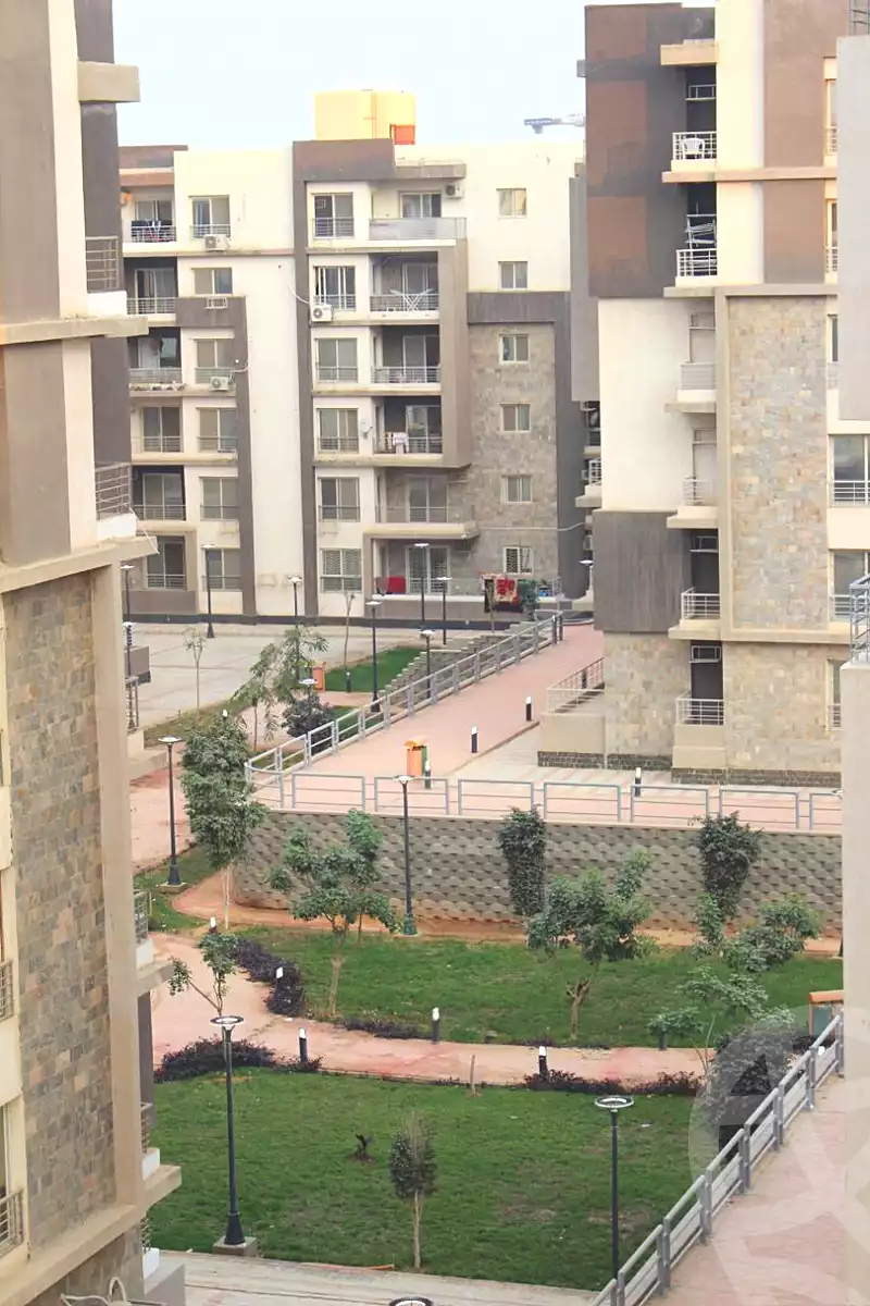 https://aqarmap.com.eg/ar/listing/7122023-for-sale-cairo-new-cairo-compounds-dar-misr-el-koronfel