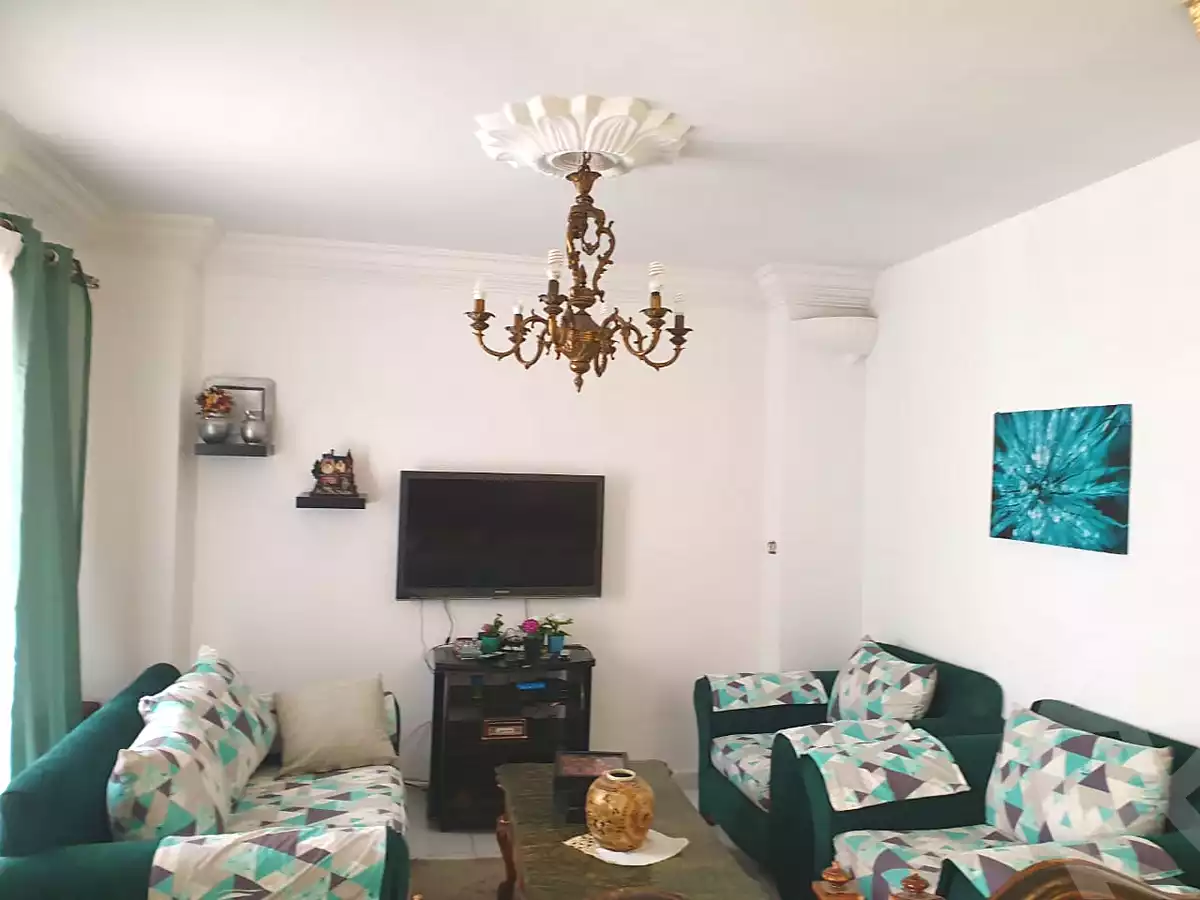 https://aqarmap.com.eg/ar/listing/7122174-for-sale-cairo-new-cairo-lrhb-city-phase-1-ahmed-rami-st