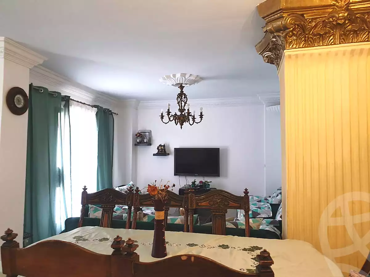 https://aqarmap.com.eg/ar/listing/7122174-for-sale-cairo-new-cairo-lrhb-city-phase-1-ahmed-rami-st