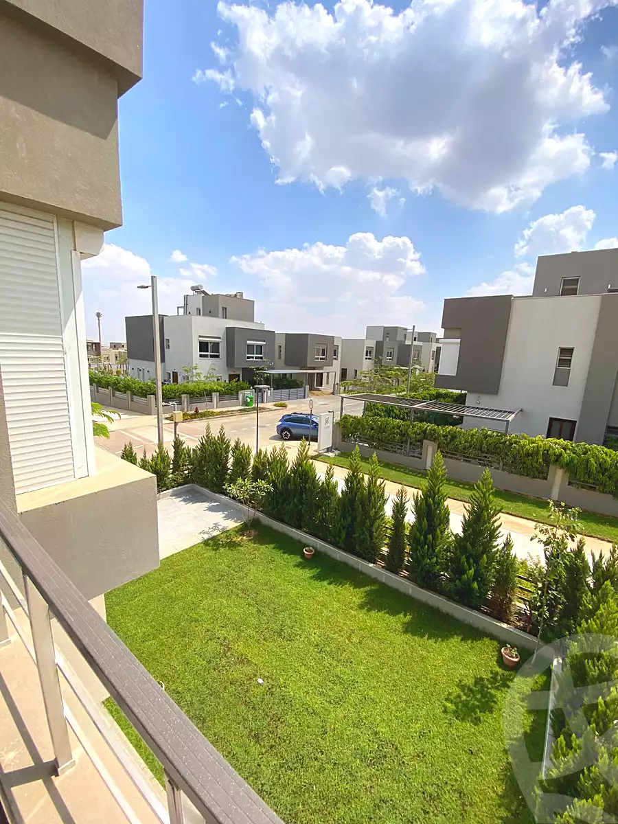 https://aqarmap.com.eg/ar/listing/7122281-for-sale-cairo-el-sheikh-zayed-city-compounds-hadayek-el-mohandiseen