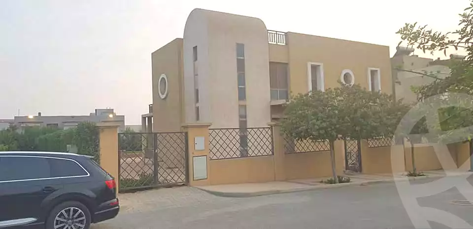 https://aqarmap.com.eg/en/listing/7122302-for-sale-cairo-el-sheikh-zayed-city-compounds-kmbwnd-ljry-swdyk