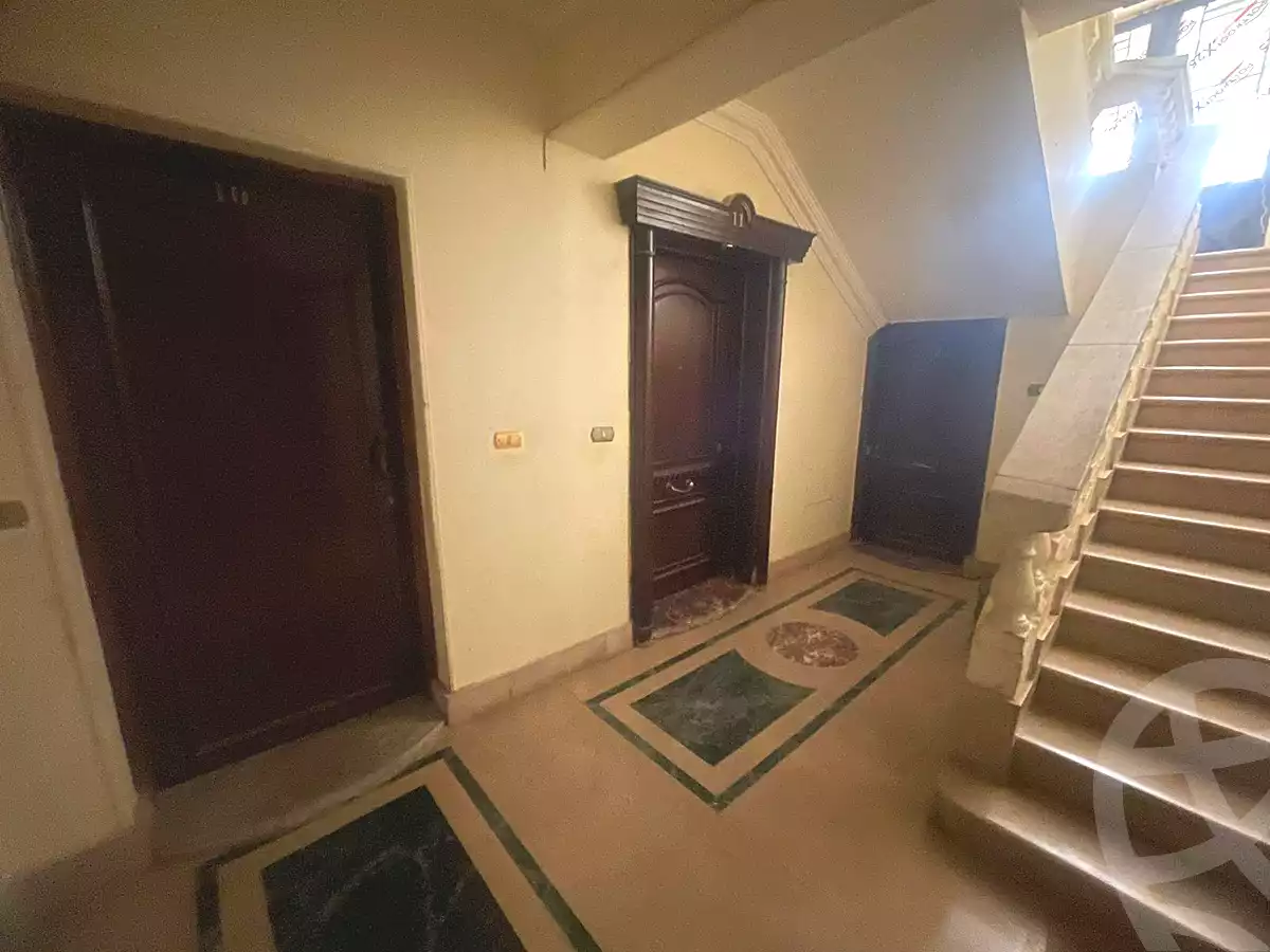 https://aqarmap.com.eg/ar/listing/7122389-for-sale-cairo-new-cairo-ganob-el-akadamiya-abd-el-malek-ibn-marwan-st