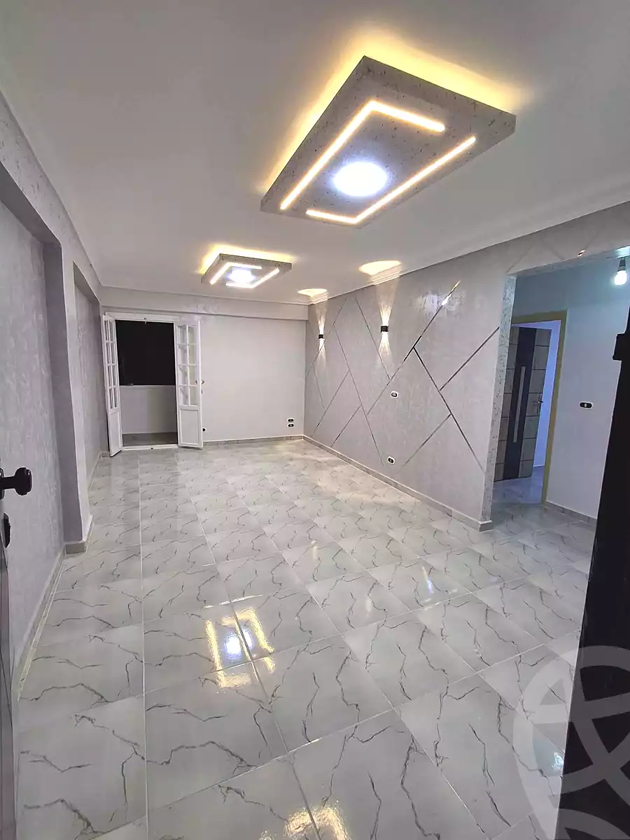 https://aqarmap.com.eg/ar/listing/7122404-for-sale-alexandria-lsywf-el-falki