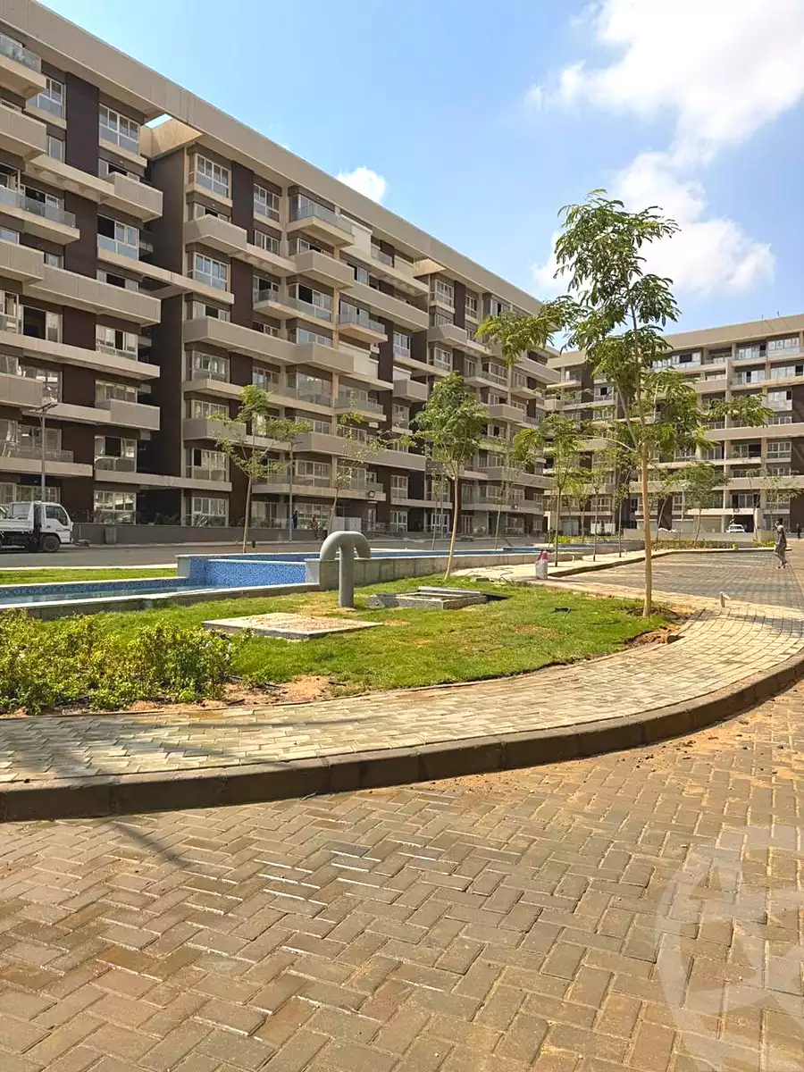 https://aqarmap.com.eg/ar/listing/7122410-for-sale-cairo-new-administrative-capital-r7-scenario