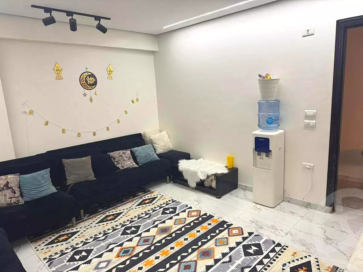 https://aqarmap.com.eg/ar/listing/7122501-for-sale-cairo-ain-shams-ain-shams-el-sharkia-el-horeya-st