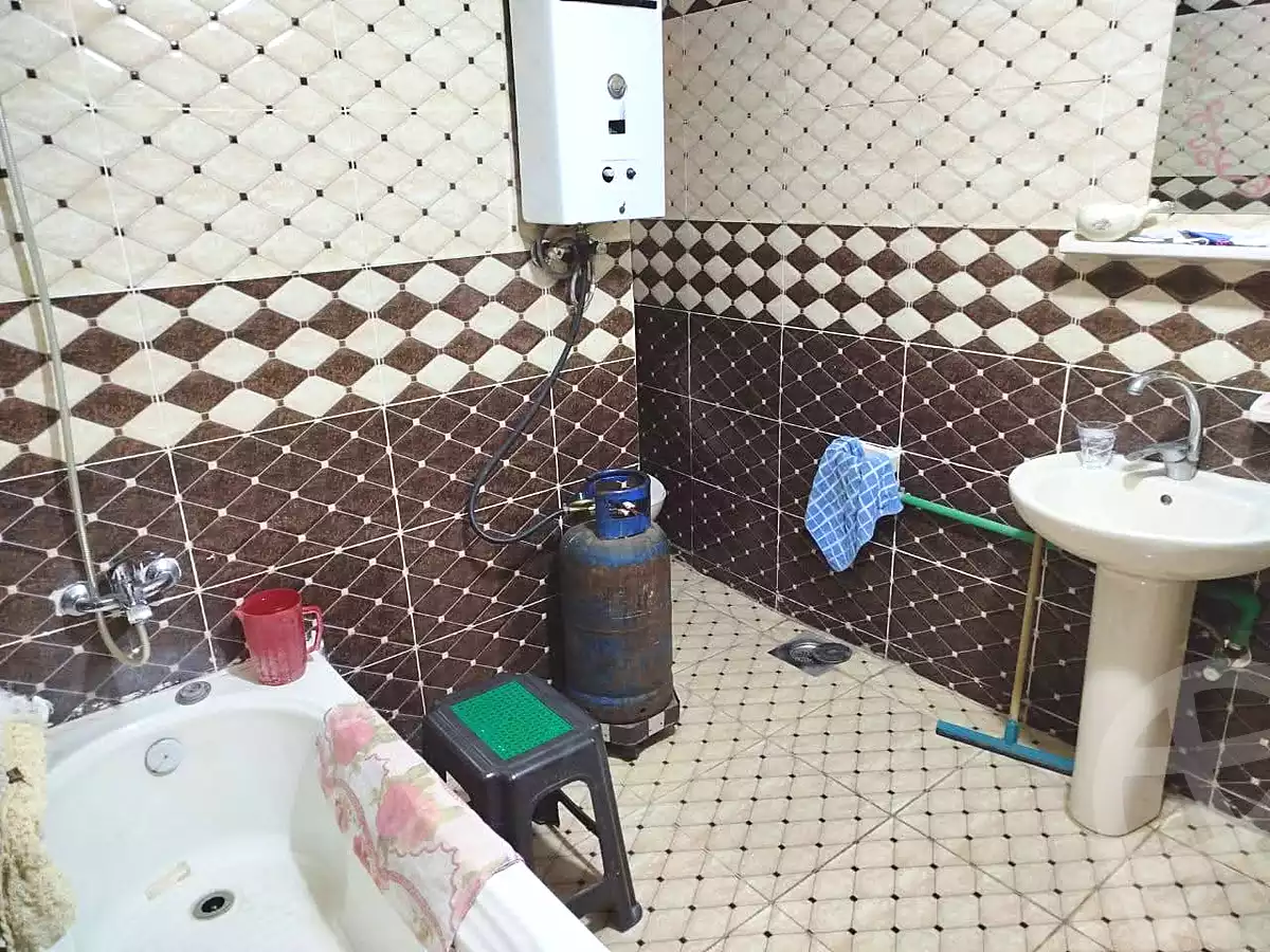 https://aqarmap.com.eg/ar/listing/7122633-for-sale-cairo-ain-shams-6-october-st