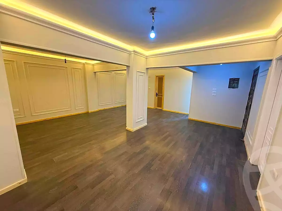 https://aqarmap.com.eg/en/listing/7122809-for-sale-cairo-helwan-helwan-el-sharkeya-khesro-basha-st