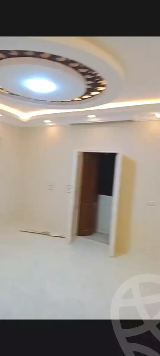 https://aqarmap.com.eg/ar/listing/7122798-for-sale-monufia-shibin-el-kom-shebeen-el-kom-city-paris-st