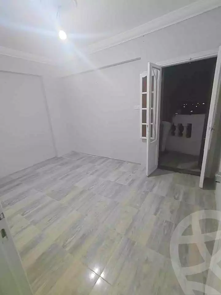 https://aqarmap.com.eg/ar/listing/7122931-for-sale-alexandria-mntq-fr-y-blskndry-el-awayed-ezbet-mohsen-st