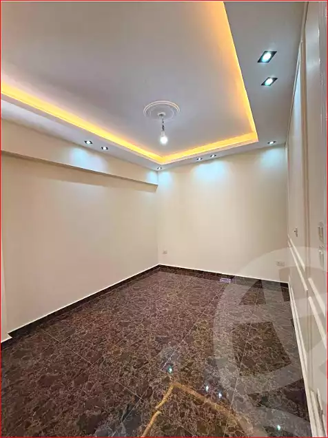 https://aqarmap.com.eg/en/listing/7122937-for-sale-alexandria-sydy-bshr-sydy-bshr-bhry-shr-khld-bn-lwlyd