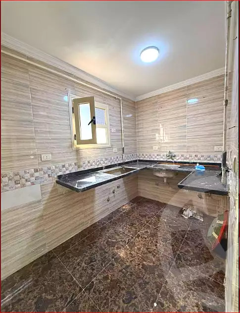 https://aqarmap.com.eg/en/listing/7122937-for-sale-alexandria-sydy-bshr-sydy-bshr-bhry-shr-khld-bn-lwlyd