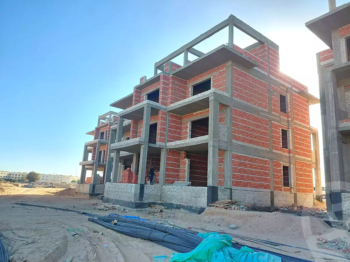 https://aqarmap.com.eg/ar/listing/7122792-for-sale-red-sea-hurghada-resorts-one-7-resort-ronberg
