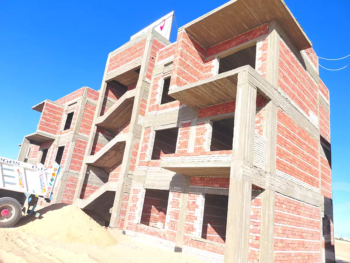 https://aqarmap.com.eg/ar/listing/7122779-for-sale-red-sea-hurghada-resorts-one-7-resort-ronberg