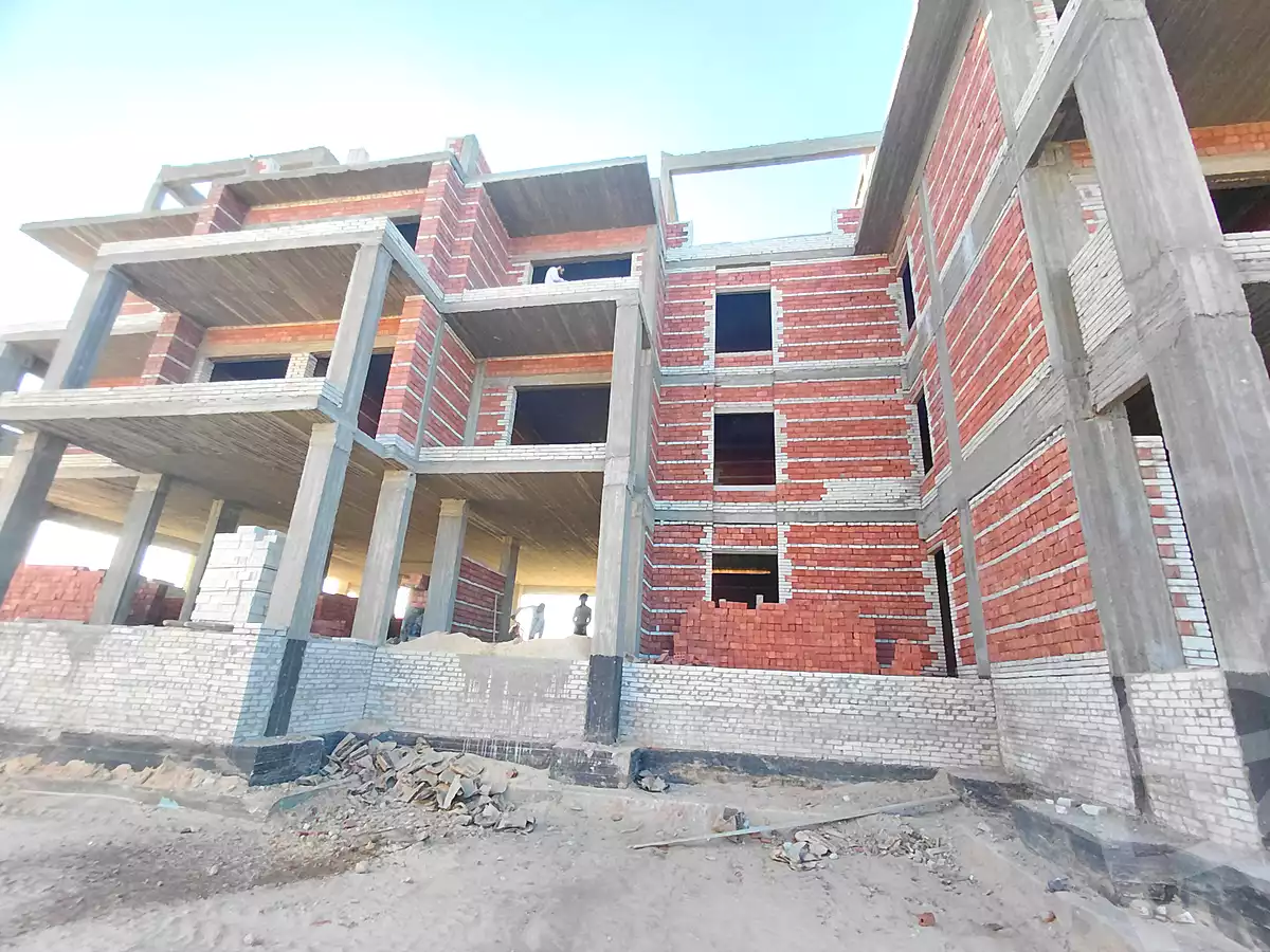 https://aqarmap.com.eg/ar/listing/7123045-for-sale-red-sea-hurghada-resorts-one-7-resort-ronberg