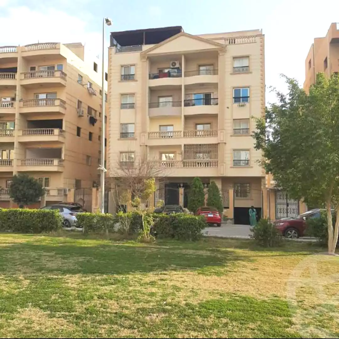 https://aqarmap.com.eg/ar/listing/7123117-for-sale-cairo-new-cairo-el-banafsg-el-banafsag-omarat-al-gabri-st