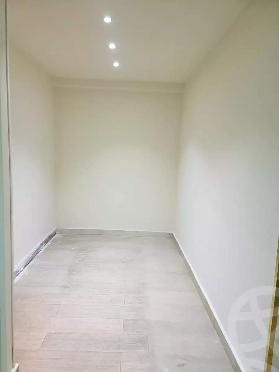 https://aqarmap.com.eg/ar/listing/7123144-for-sale-cairo-new-cairo-el-ahyaa-first-neighborhood-no-7