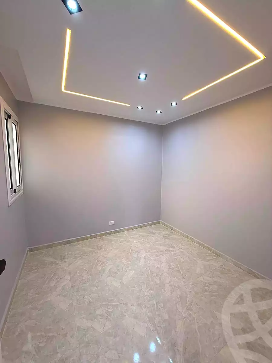 https://aqarmap.com.eg/ar/listing/7123184-for-sale-alexandria-el-asafra-shr-45