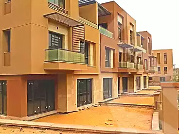 https://aqarmap.com.eg/ar/listing/7123342-for-sale-cairo-new-cairo-compounds-district-5-the-plateau-district-5