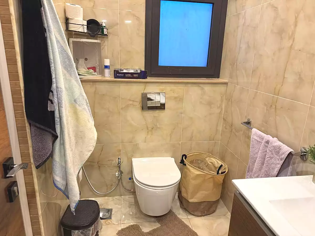 https://aqarmap.com.eg/en/listing/7123356-for-sale-cairo-new-cairo-compounds-district-5-the-plateau-district-5