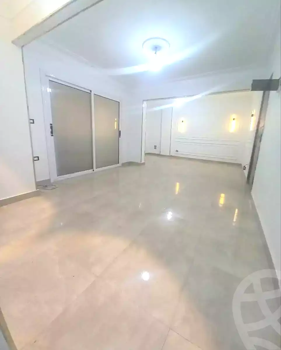 https://aqarmap.com.eg/ar/listing/7123366-for-sale-alexandria-sydy-bshr-sydy-bshr-bhry