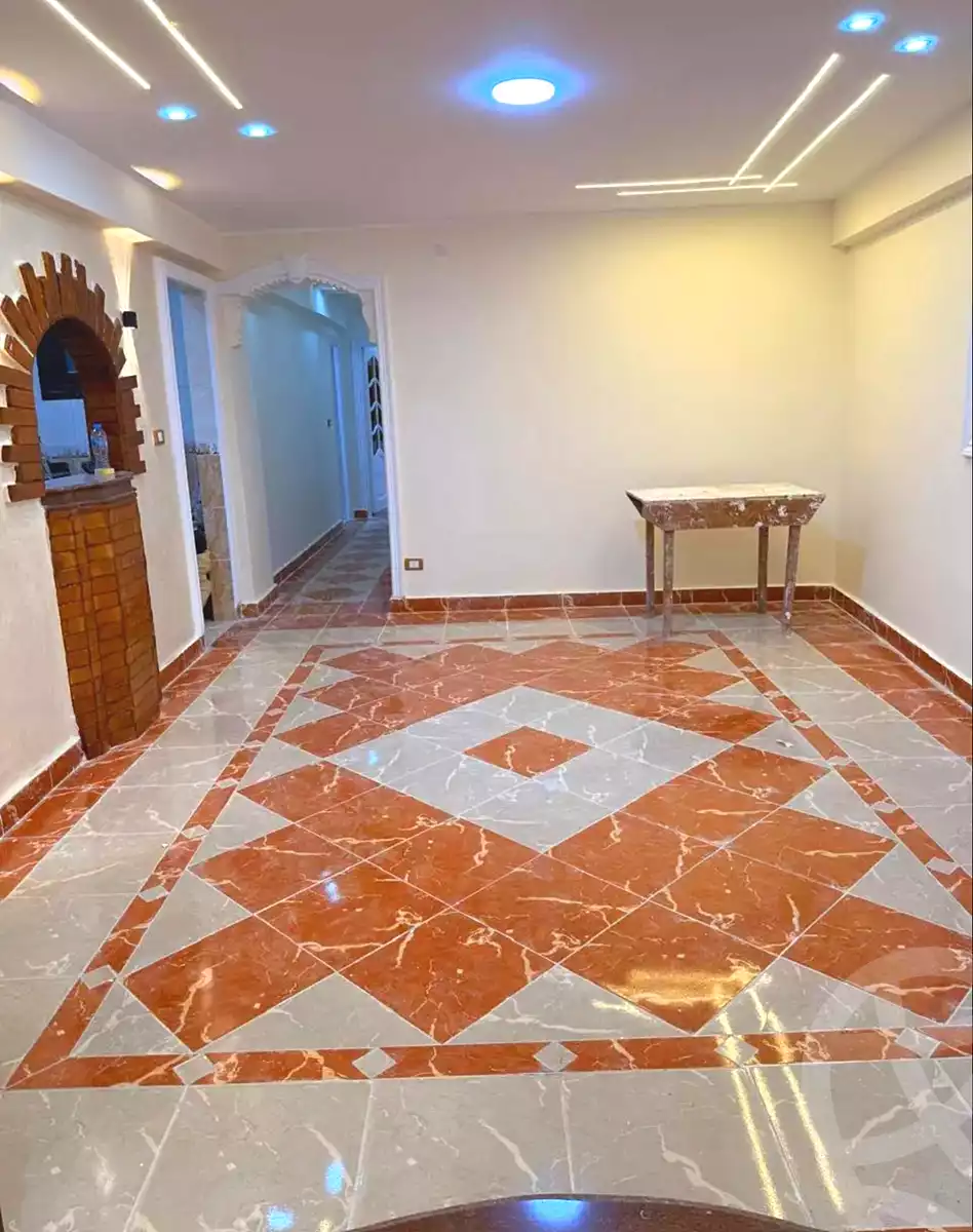 https://aqarmap.com.eg/ar/listing/7123399-for-sale-alexandria-al-agamy-lbytsh