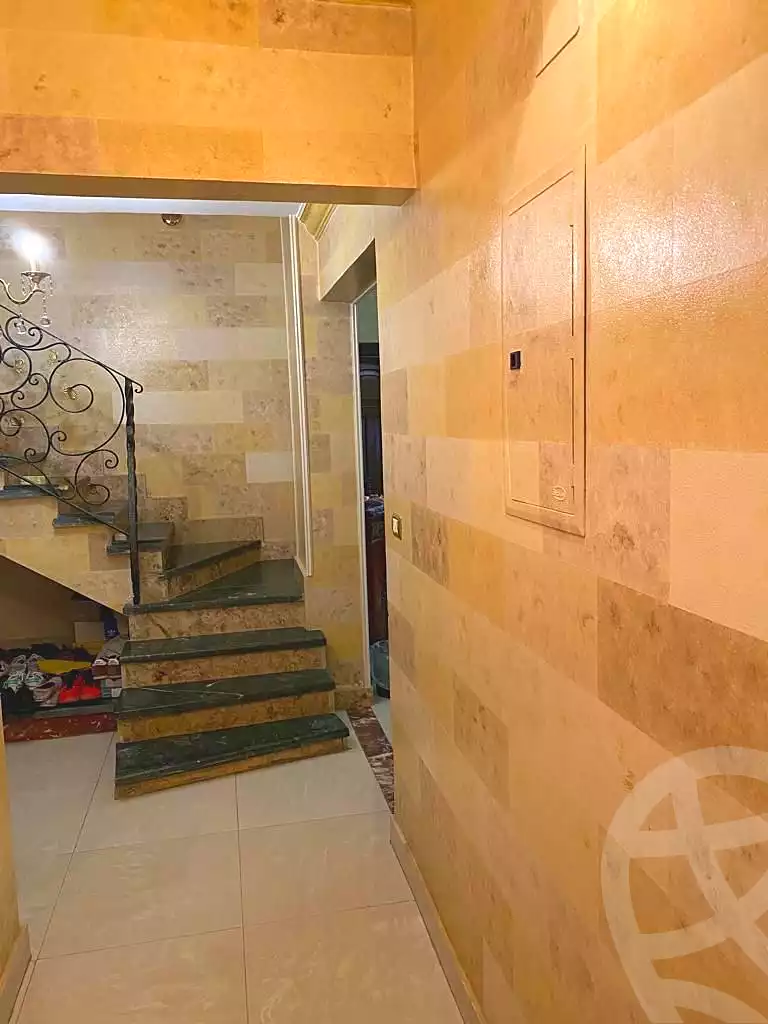 https://aqarmap.com.eg/ar/listing/7123490-for-sale-cairo-new-cairo-el-ahyaa-hay-al-qudah
