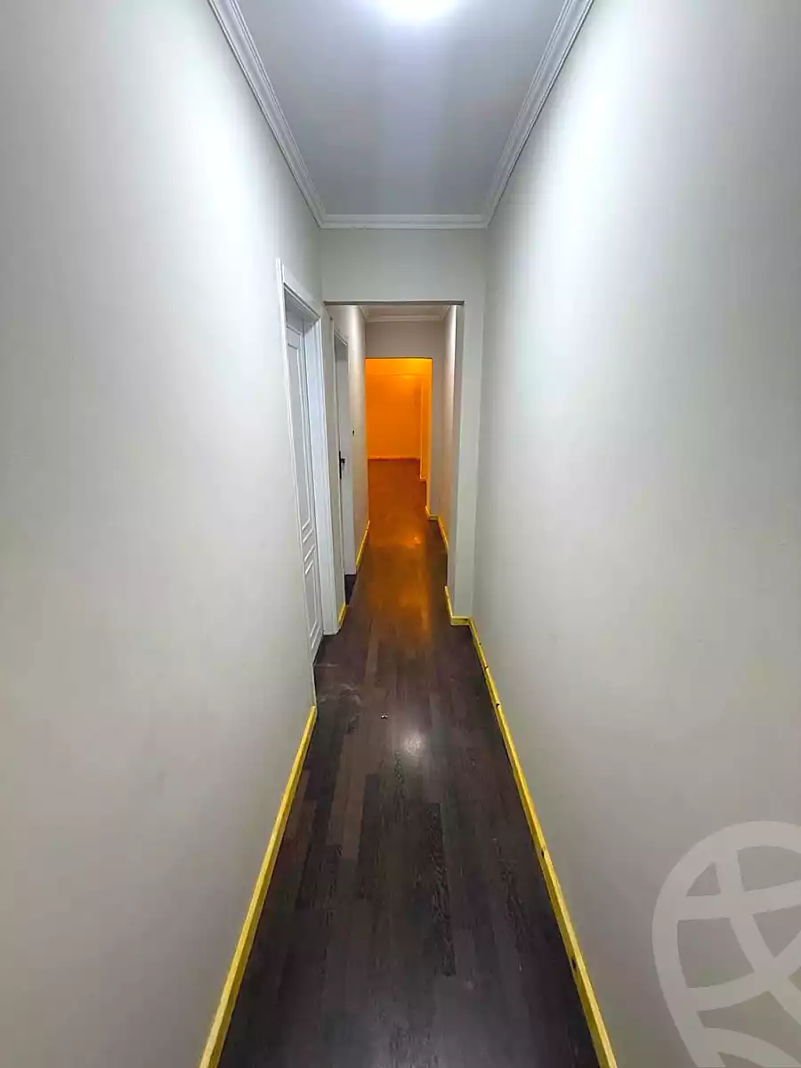 https://aqarmap.com.eg/en/listing/7123517-for-sale-cairo-helwan-helwan-el-sharkeya-khesro-basha-st