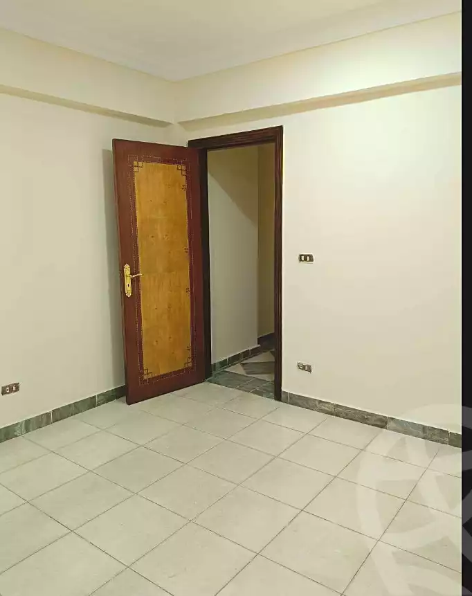 https://aqarmap.com.eg/ar/listing/7123525-for-rent-alexandria-el-asafra-l-sfr-bhry