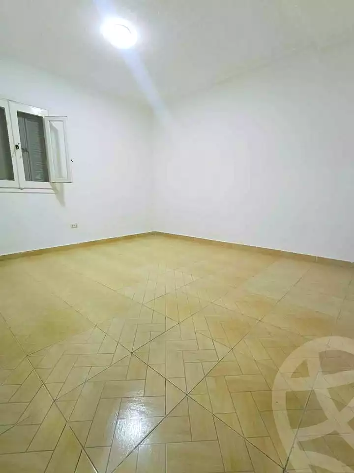 https://aqarmap.com.eg/ar/listing/7123591-for-sale-alexandria-al-agamy-shataa-el-nakheel