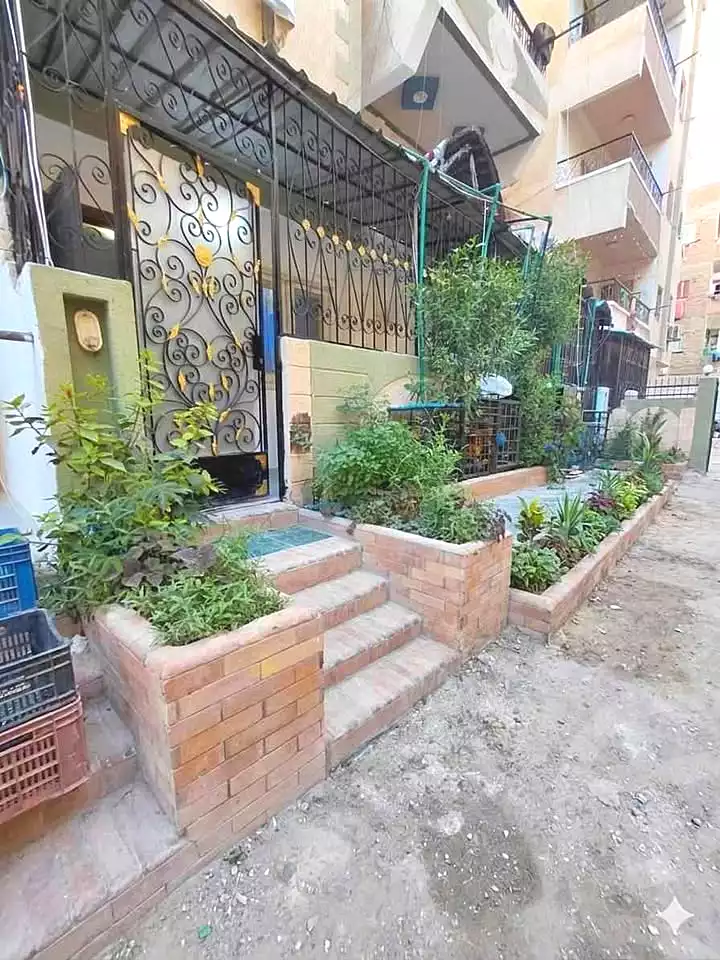 https://aqarmap.com.eg/ar/listing/7123616-for-sale-alexandria-al-agamy-shataa-el-nakheel
