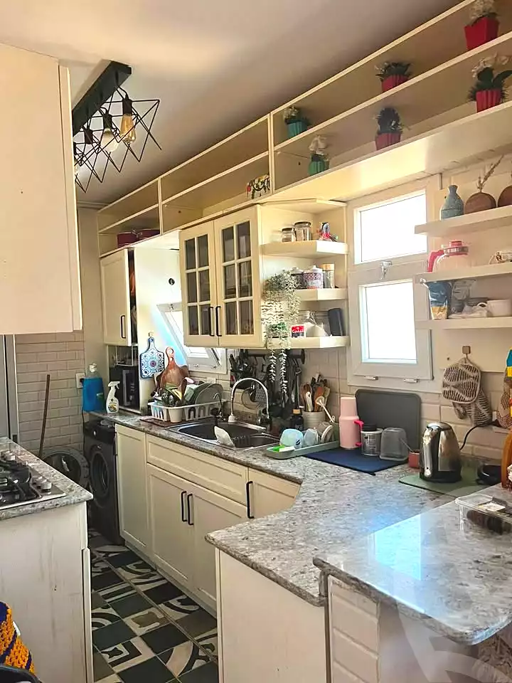 https://aqarmap.com.eg/ar/listing/7123621-for-sale-cairo-ain-shams-jsr-lswys