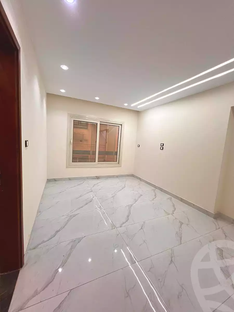 https://aqarmap.com.eg/ar/listing/7123593-for-sale-cairo-nasr-city-6th-zone-moez-el-dawla-st