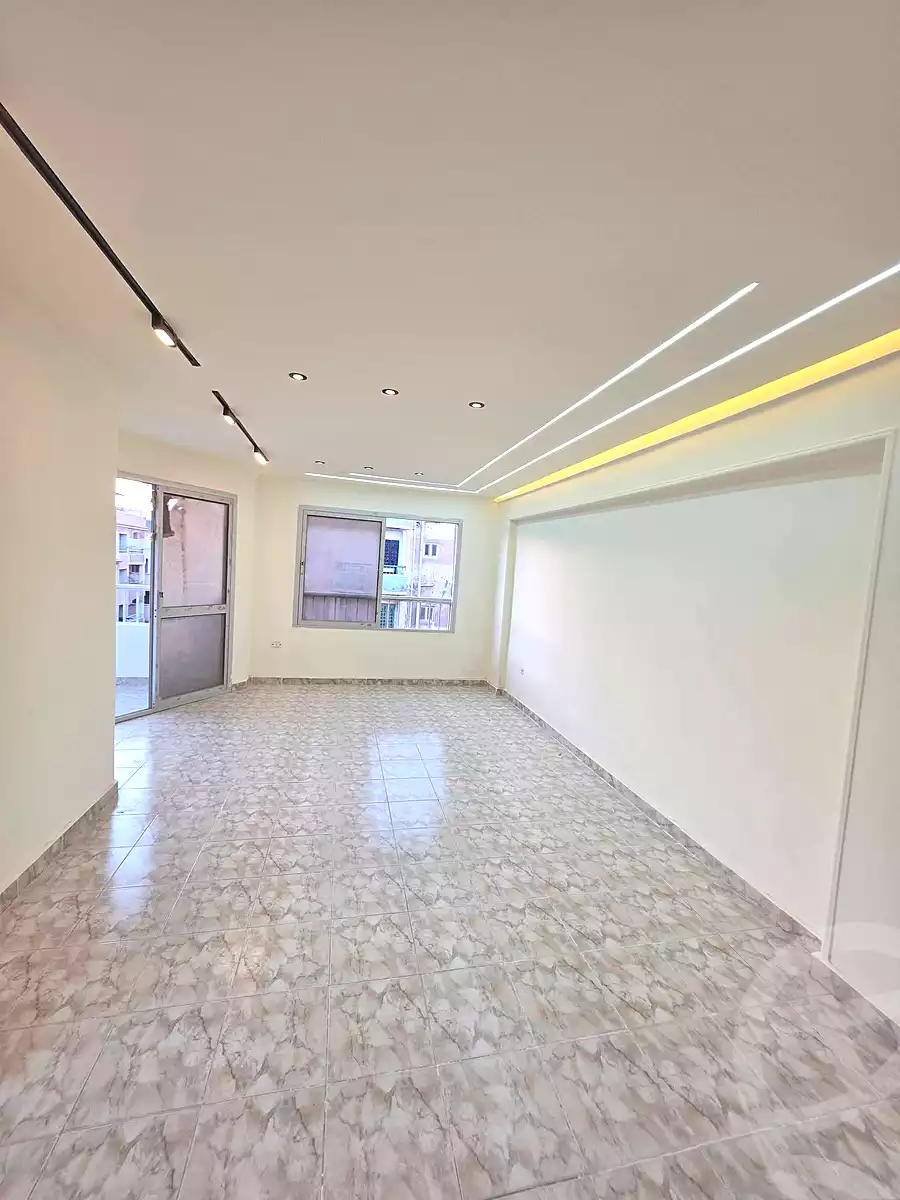 https://aqarmap.com.eg/ar/listing/7123715-for-sale-alexandria-al-agamy-shataa-el-nakheel