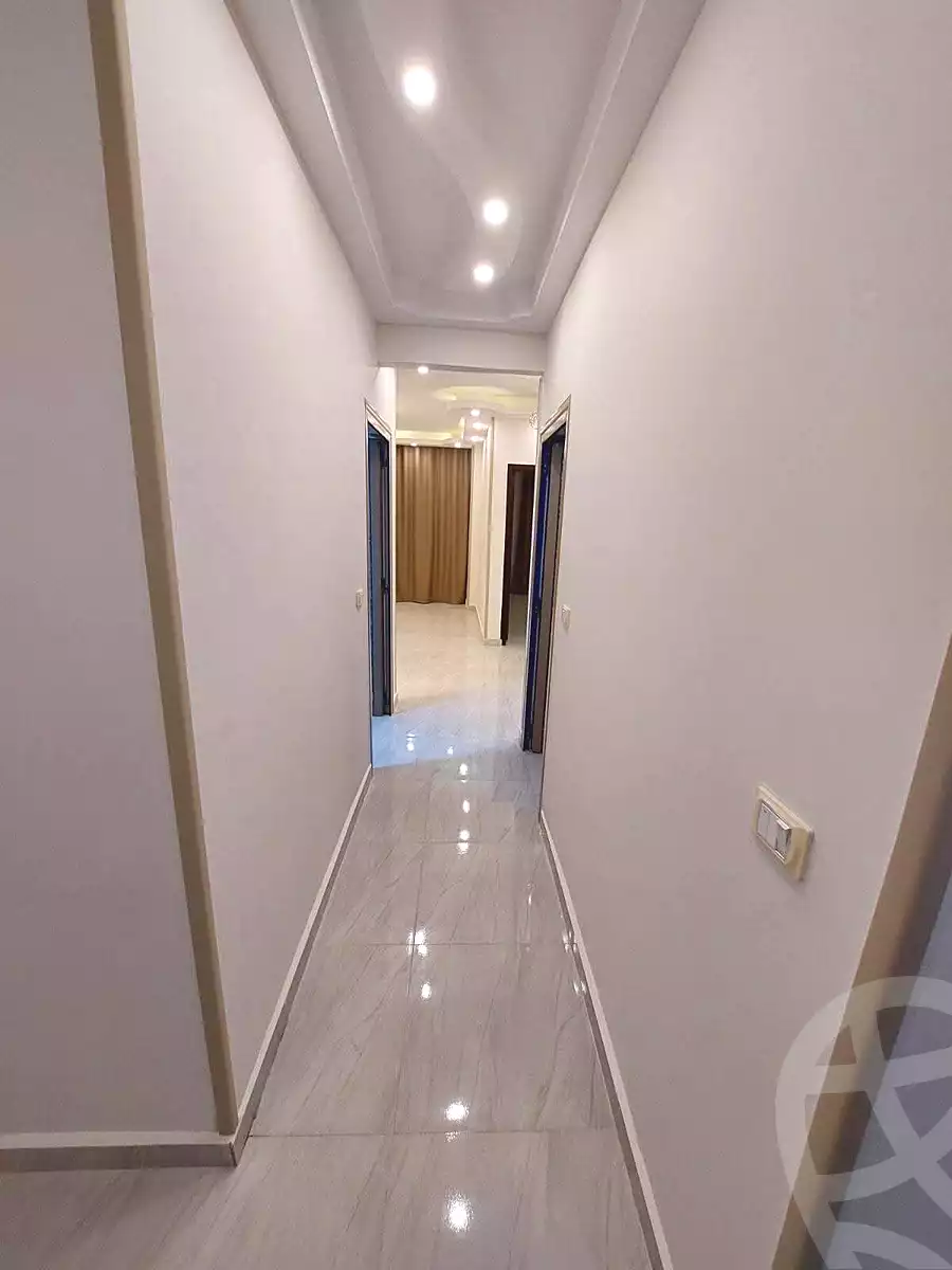 https://aqarmap.com.eg/en/listing/7123724-for-sale-cairo-helwan-helwan-el-sharkeya-saleh-sobhy-st