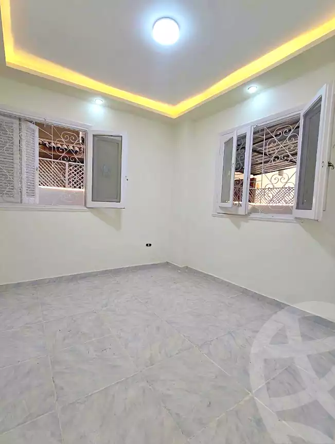 https://aqarmap.com.eg/ar/listing/7123796-for-sale-alexandria-al-agamy-shataa-el-nakheel